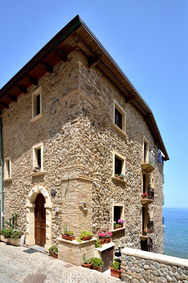 Il sogno del pescatore Scilla Esterno foto