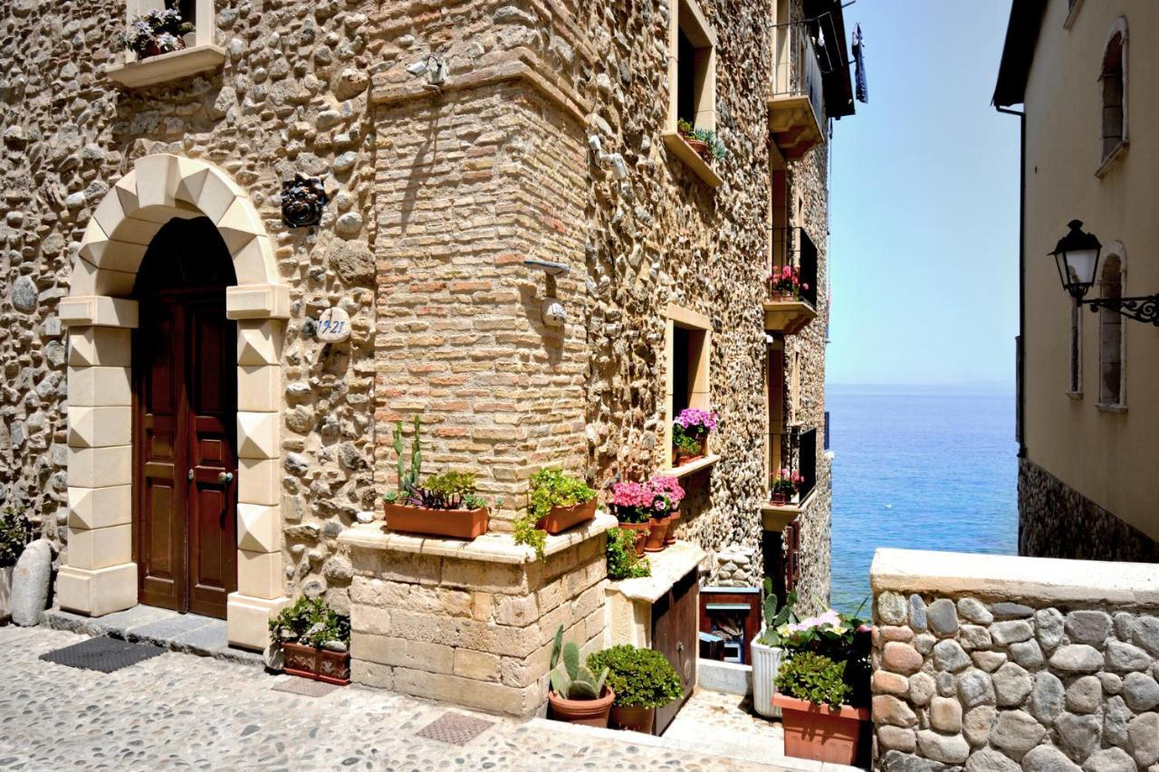 Il sogno del pescatore Scilla Esterno foto